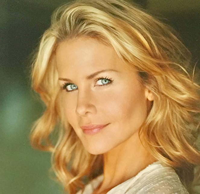 josie davis without makeup