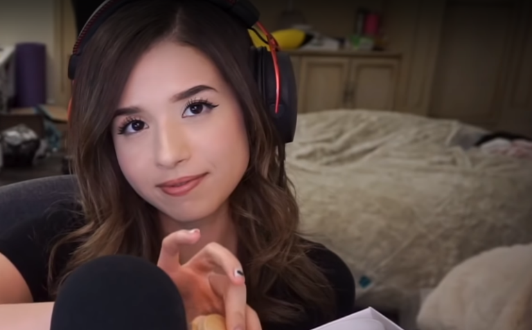 Pokimane Thicc Bio, Family, Career, Boyfriend, Net Worth, Measurements