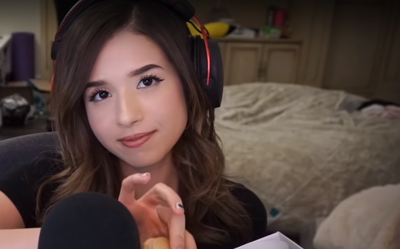 Thicc pokimane Thicc :