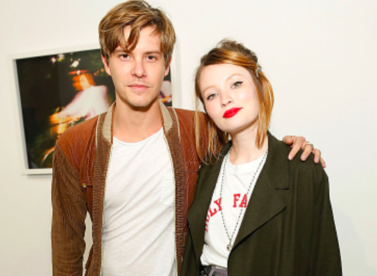 Emily Browning and Xavier Samuel