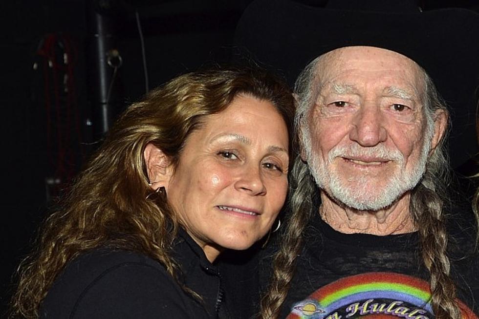 willie nelson and his wife Annie D'Angelo 