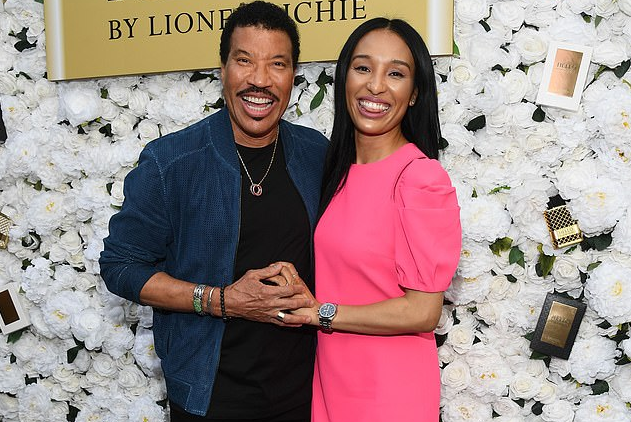 Lisa Parigi and Lionel Richie