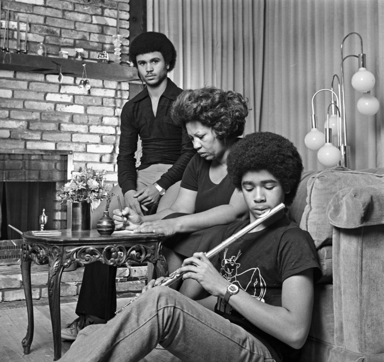 Toni Morrison With Her Sons Slade And Ford