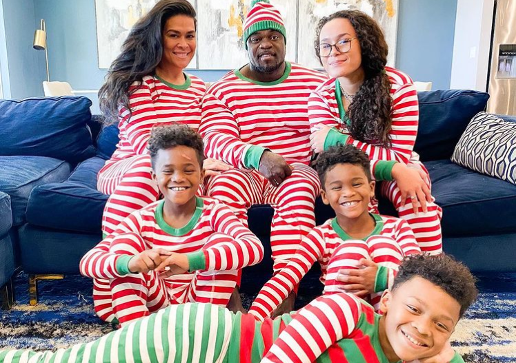 Brandon Curry with his family