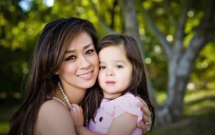 Cathleen Overson with her daughter