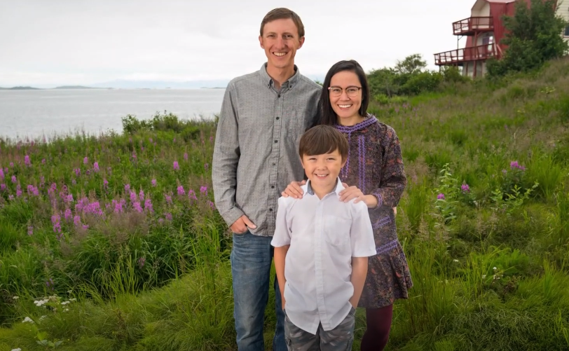 Martha Mae and Erik Salitan with their son